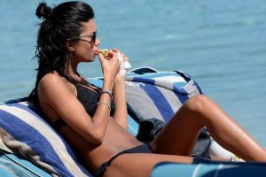 Federica-Nargi-in-Bikini-19.jpg