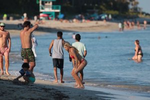 Louisa Warwick 4--thefappeningblog.com.jpg