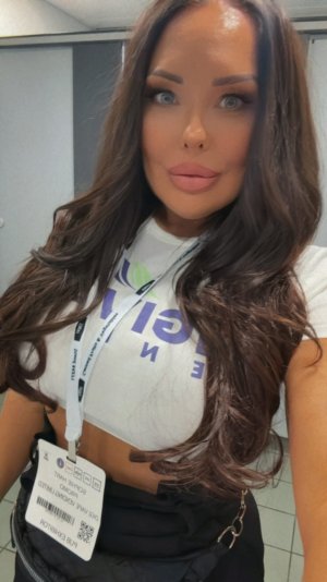 434155858_18075415672461565_7074329540382227889_n (1).jpg