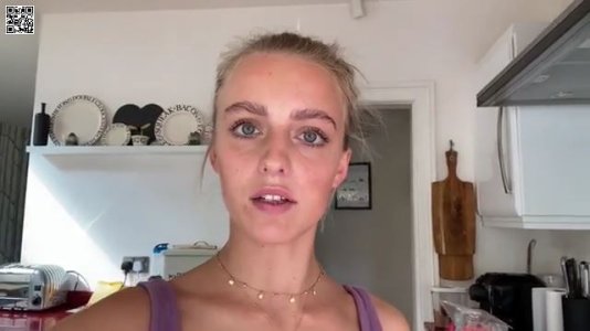 SkyBlondee - snacks.mkv_000333440.jpg