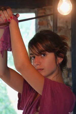 0002-01 thefappeningblog.com.jpg