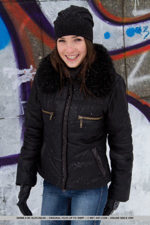 semmi-a-pianeta-01 thefappeningblog.com.jpg