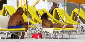 Elettra Lamborghini Sexy 5 thefappeningblog.com.jpg