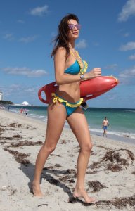 Julia Pereira 26 thefappeningblog.com.jpg