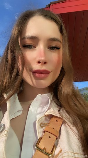 LaurelJeune pic (570).jpg