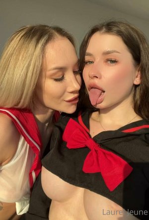 LaurelJeune pic (1650).jpg