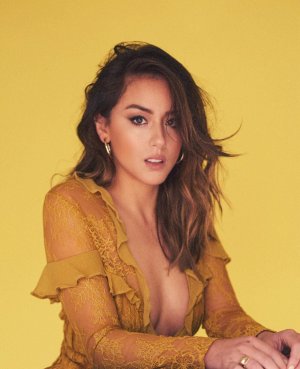 Chloe Bennet.jpg