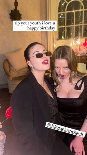 Dakota Blue Richards (3).jpg