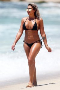 Noni Janur 27 thefappeningblog.com.jpg