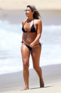 Noni Janur 31 thefappeningblog.com.jpg