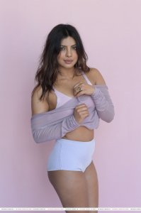 Priyanka Chopra 5 thefappeningblog.com.jpg