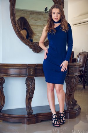 0002-01 thefappeningblog.com.jpg