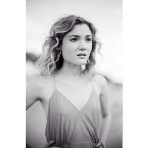 Skyler Samuels (5).jpg