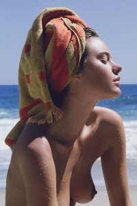 Camille Rowe 16 thefappeningblog.com.jpg