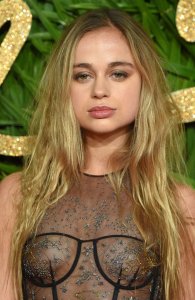 Amelia Windsor See Through 45 thefappeningblog.com.jpg