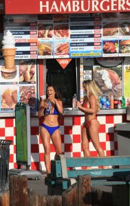 Jamie Leigh & Kinsey Wolanski Sexy 20 thefappeningblog.com.jpg