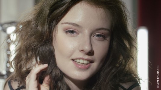 0084-01 thefappeningblog.com.jpg