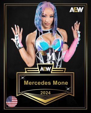 002 Mercedes Mone.jpg