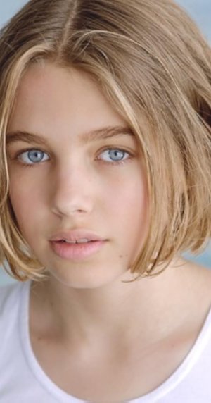 Teagan Croft (11).jpg