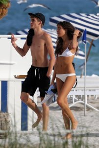 Lily Moulton Sexy 9 thefappeningblog.com.jpg