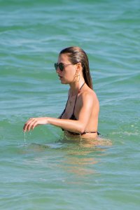 Alina Baikova Sexy & Topless 6 thefappeningblog.com.jpg