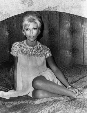 Nancy Sinatra.jpg