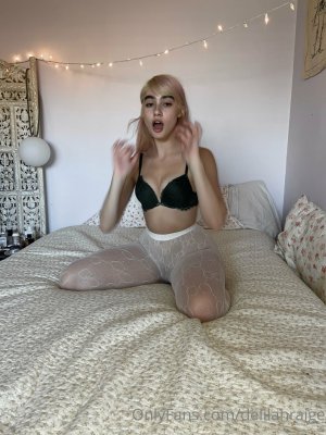 delilahraige pic (50).jpg