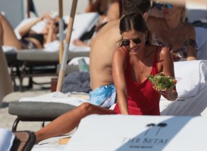 Petra Kladivova Sexy Topless 11 thefappeningblog.com.jpg