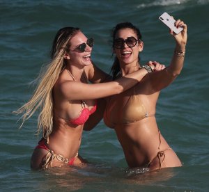 Francesca Brambilla & Livia Canalis Sexy 24 thefappeningblog.com.jpg