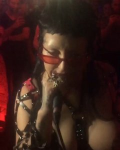 Brooke Candy Topless 7 thefappeningblog.com.jpg