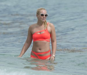 Sabine Lisicki Sexy 17 thefappeningblog.com.jpg