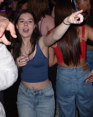 Julia Antonelli (4).jpg