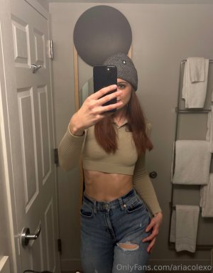 ariacolexo pic (84).jpeg