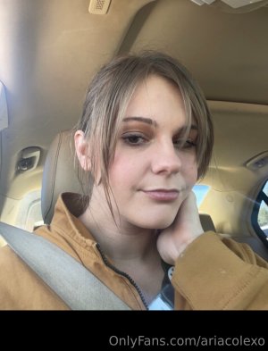 ariacolexo pic (487).jpeg