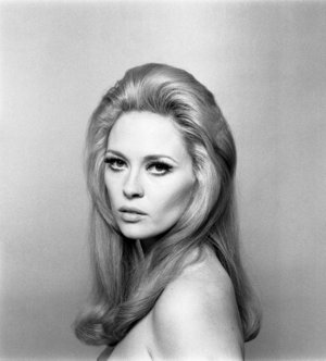 Faye Dunaway 06.jpg