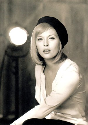 Faye Dunaway 11.jpg