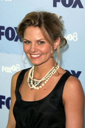 Jennifer_Morrison_10.jpg