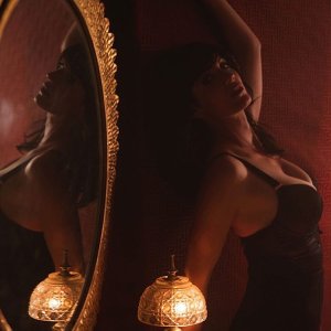 Zoe McLellan - Alexa King 2015 Photoshoot 4LQ11325246.jpg