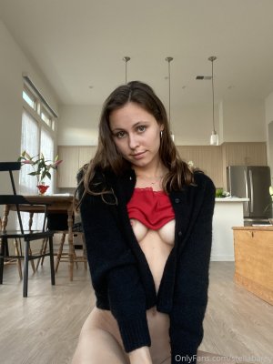 stellabarey pic (175).jpg