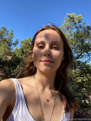 stellabarey pic (1943).jpg