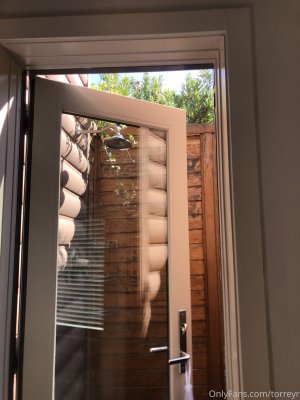 stellabarey pic (1950).jpg