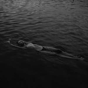 Elly Sharp 5 thefappeningblog.com.jpg