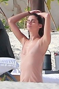 Sara Sampaio 5 thefappeningblog.com.jpg