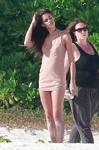 Sara Sampaio 27 thefappeningblog.com.jpg