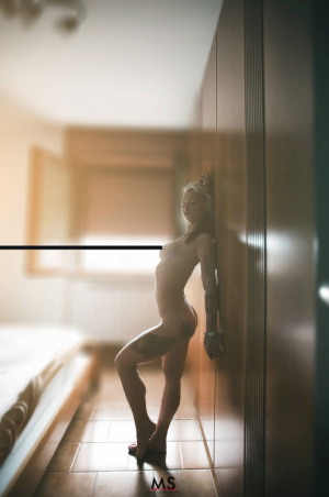 Screen Shot 2017-10-28 at 19.06.59.png