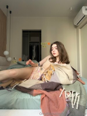 plumpy_magee pic (38).jpg