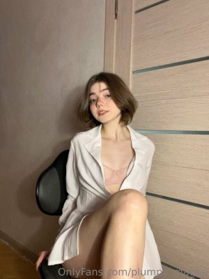 plumpy_magee pic (159).jpg