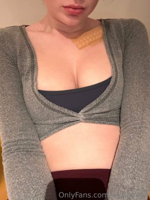 nikaparker pic (41).jpg