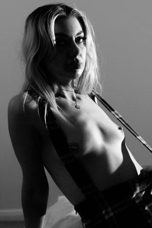 Laura97 misc  (18).jpg