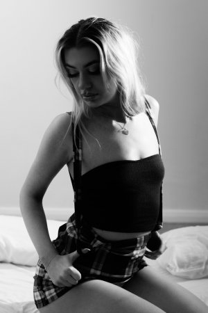 Laura97 misc  (19).jpg